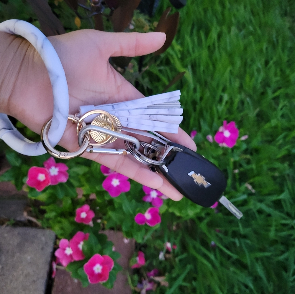 Keychain bracelet - Picture 4 of 4